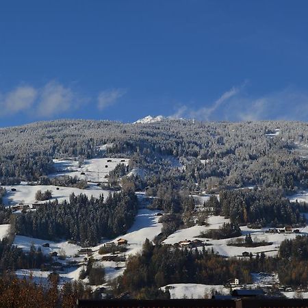 Bohrerhof Apartment Ahrnbach Bagian luar foto