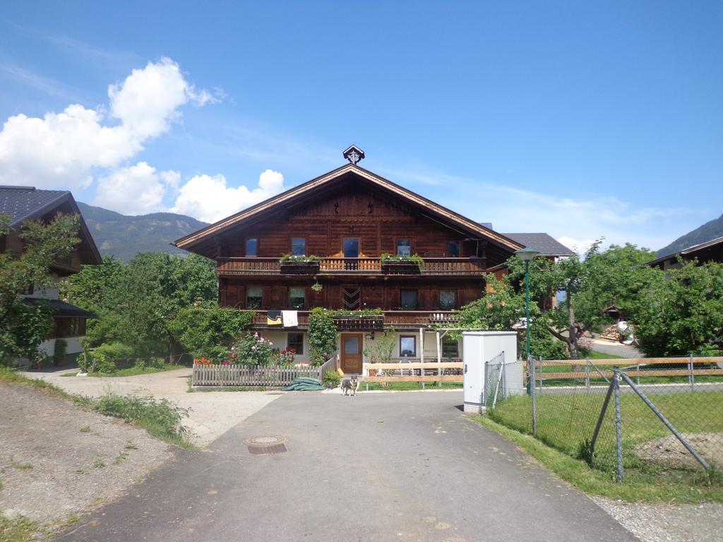 Bohrerhof Apartment Ahrnbach Bagian luar foto